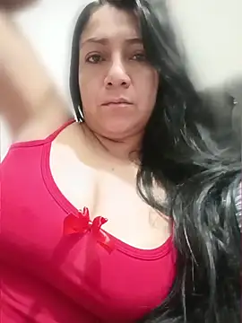 Katysaez online show from June 1, 2026, 5:09 am