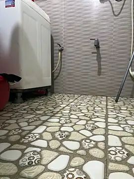 Amie-mimi online show from February 1, 2026, 1:20 pm