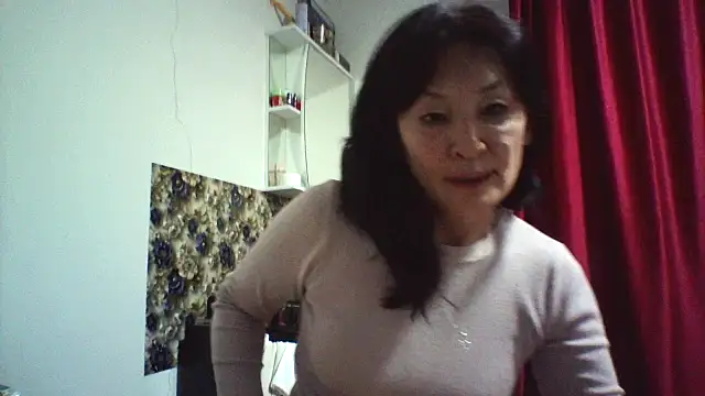 bella2322 online show from March 9, 2026, 2:54 pm