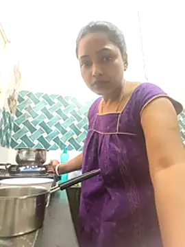 Hot-Tinaa online show from February 21, 2026, 3:18 am