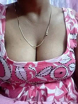 Hot-Tinaa online show from February 28, 2026, 12:22 am