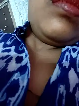 Hot-Tinaa online show from March 14, 2026, 12:39 am