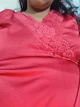 Hot-Tinaa online show from May 10, 2026, 12:16 am