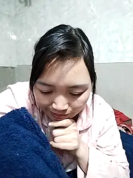 lia-coy online show from February 21, 2026, 11:33 am