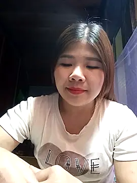 Lioe koei online show from April 24, 2026, 2:25 am