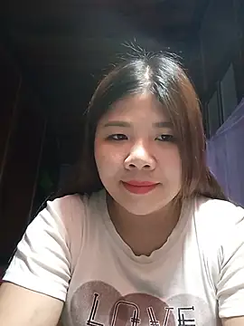 Snapshot of Lioe_koei chatting on May 13, 2026, 2:25 pm Lioe koei online show from May 13, 2026, 2:25 pm
