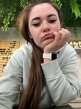 Snapshot of JennyXCherry chatting on April 22, 2026, 8:06 am JennyXCherry online show from April 22, 2026, 8:06 am