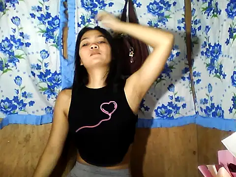 PinaySkinnyJust18 online show from May 3, 2026, 11:00 pm