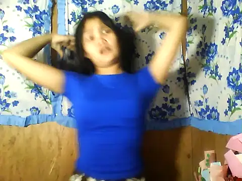 PinaySkinnyJust18 online show from May 16, 2026, 11:14 pm