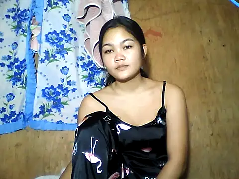 Snapshot of PinaySkinnyJust18 chatting on July 12, 2026, 9:28 pm PinaySkinnyJust18 online show from July 12, 2026, 9:28 pm