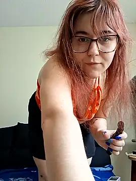 Ashlovescannabis online show from June 16, 2026, 4:31 pm
