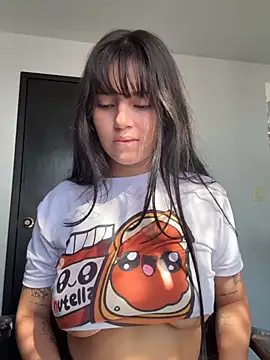 shopialove online show from January 18, 2026, 2:21 pm