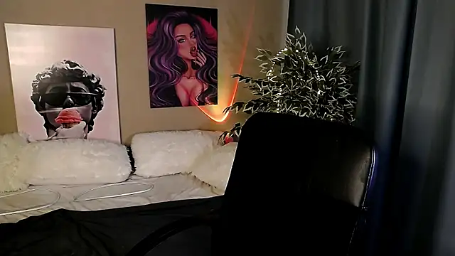 TylerGibson online show from June 4, 2026, 3:56 am
