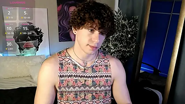 TylerGibson online show from June 9, 2026, 3:40 am