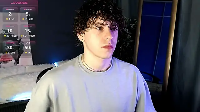 TylerGibson online show from June 17, 2026, 3:31 am