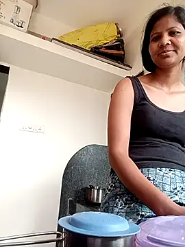 Prajakta123 online show from February 17, 2026, 5:15 am