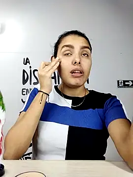 Catalinna 03 online show from February 17, 2026, 12:12 pm