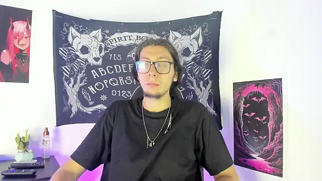 GaahlFrost online show from June 10, 2026, 2:23 am