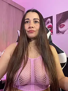 saray mendozaa online show from May 5, 2026, 11:46 pm
