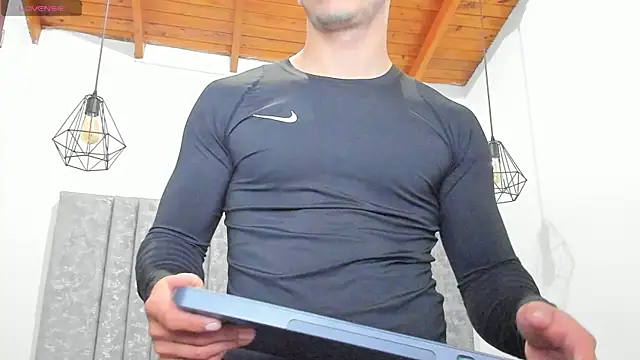 Calvin Hunter online show from July 2, 2026, 3:56 am