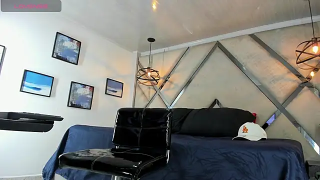 Dusan Grey77 online show from February 6, 2026, 3:44 am