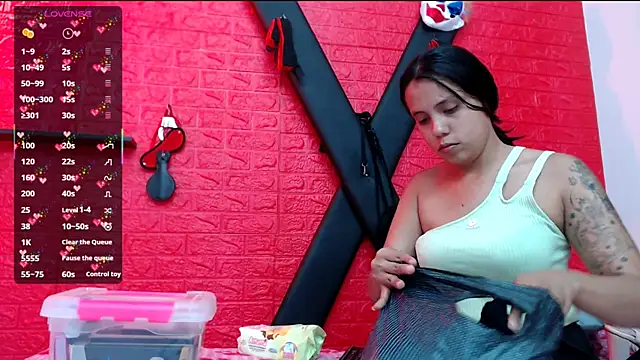 juliette18rose online show from March 4, 2026, 8:26 pm