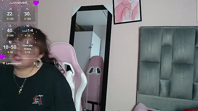 HannaRose- online show from May 6, 2026, 4:41 am