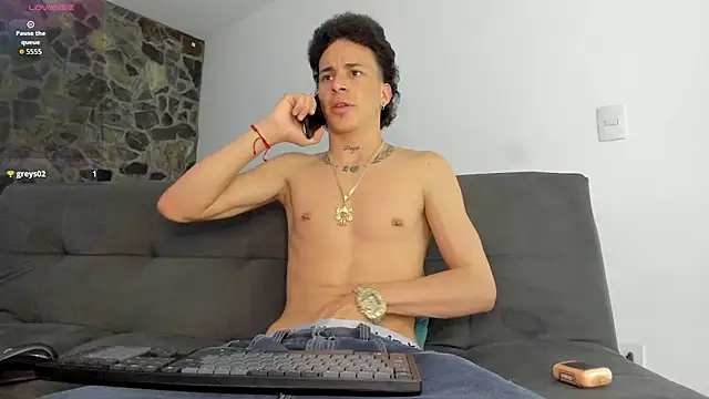 Snapshot of Maxxx_bigcockx chatting on June 29, 2026, 3:35 am Maxxx bigcockx online show from June 29, 2026, 3:35 am