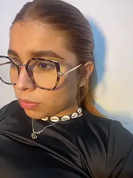 baddieasiantv online show from February 3, 2026, 2:53 am