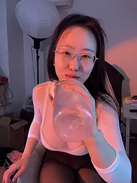 kaixin66 online show from May 16, 2026, 6:21 am