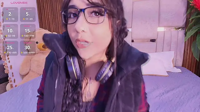 MeganStteiin online show from February 5, 2026, 9:52 pm