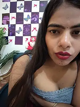 Alisha Babyy online show from July 14, 2026, 3:44 am