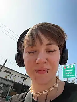 Snapshot of IceMur chatting on March 4, 2026, 3:01 am IceMur online show from March 4, 2026, 3:01 am