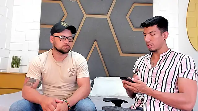 JustinAndTiago25 online show from February 17, 2026, 12:29 am