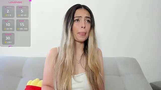 Fernanda aaaa online show from June 25, 2026, 3:16 pm