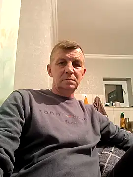 Snapshot of andrei73200 chatting on February 13, 2026, 4:03 pm andrei73200 online show from February 13, 2026, 4:03 pm