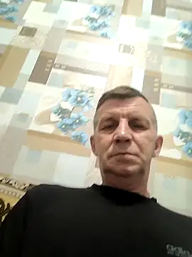 Snapshot of andrei73200 chatting on February 24, 2026, 2:42 am andrei73200 online show from February 24, 2026, 2:42 am