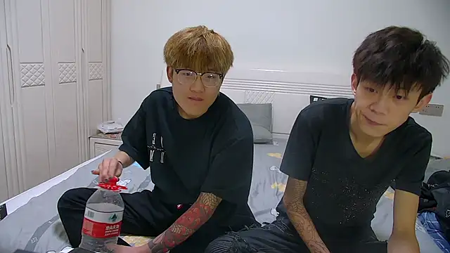 Snapshot of paofu-001 chatting on March 23, 2026, 10:08 am paofu-001 online show from March 23, 2026, 10:08 am