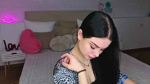 Snapshot of Silena_sky chatting on March 26, 2026, 7:58 am Silena sky online show from March 26, 2026, 7:58 am