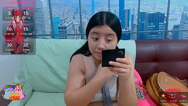 angelhotlatina18 online show from March 12, 2026, 11:49 am