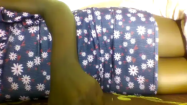 Snapshot of mbaliNzimande chatting on February 28, 2026, 8:43 pm mbaliNzimande online show from February 28, 2026, 8:43 pm