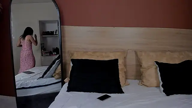 scarlett25   online show from March 13, 2026, 8:04 pm