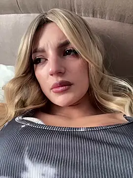 SashaPri online show from March 15, 2026, 2:56 pm