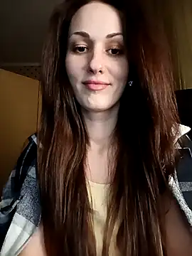 AngelMilen online show from February 5, 2026, 4:11 pm