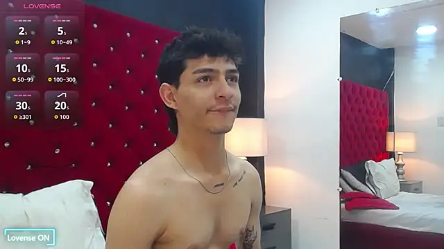 Logan Woods online show from February 10, 2026, 9:41 pm