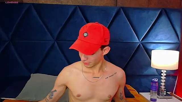 Logan Woods online show from March 15, 2026, 8:53 am