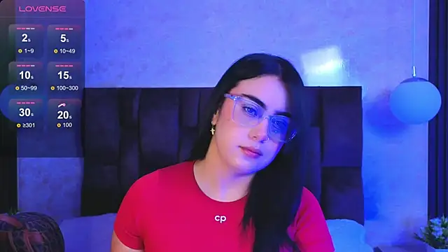 vicky grey online show from June 14, 2026, 10:39 am