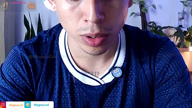 Snapshot of Magnuz_Col chatting on June 8, 2026, 1:39 am Magnuz Col online show from June 8, 2026, 1:39 am