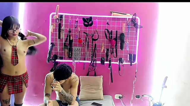Slave Melany bdsm online show from April 27, 2026, 12:36 pm