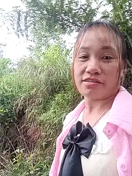 cutebobi online show from April 24, 2026, 12:35 am